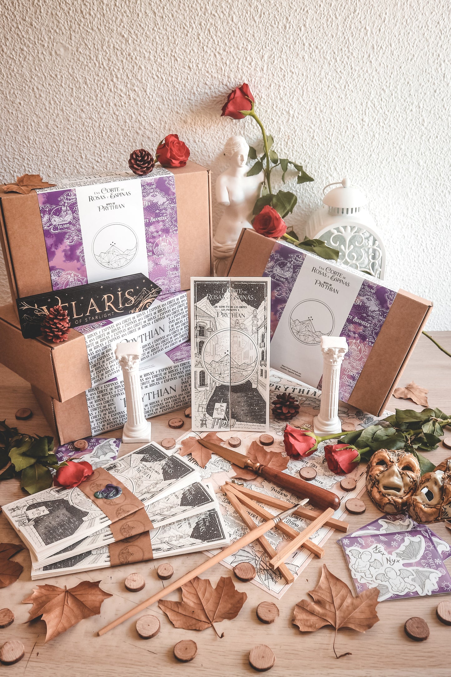 Prythian - CAJA Una Corte de Rosas y Espinas ¡OFICIAL LICENCIADO!
