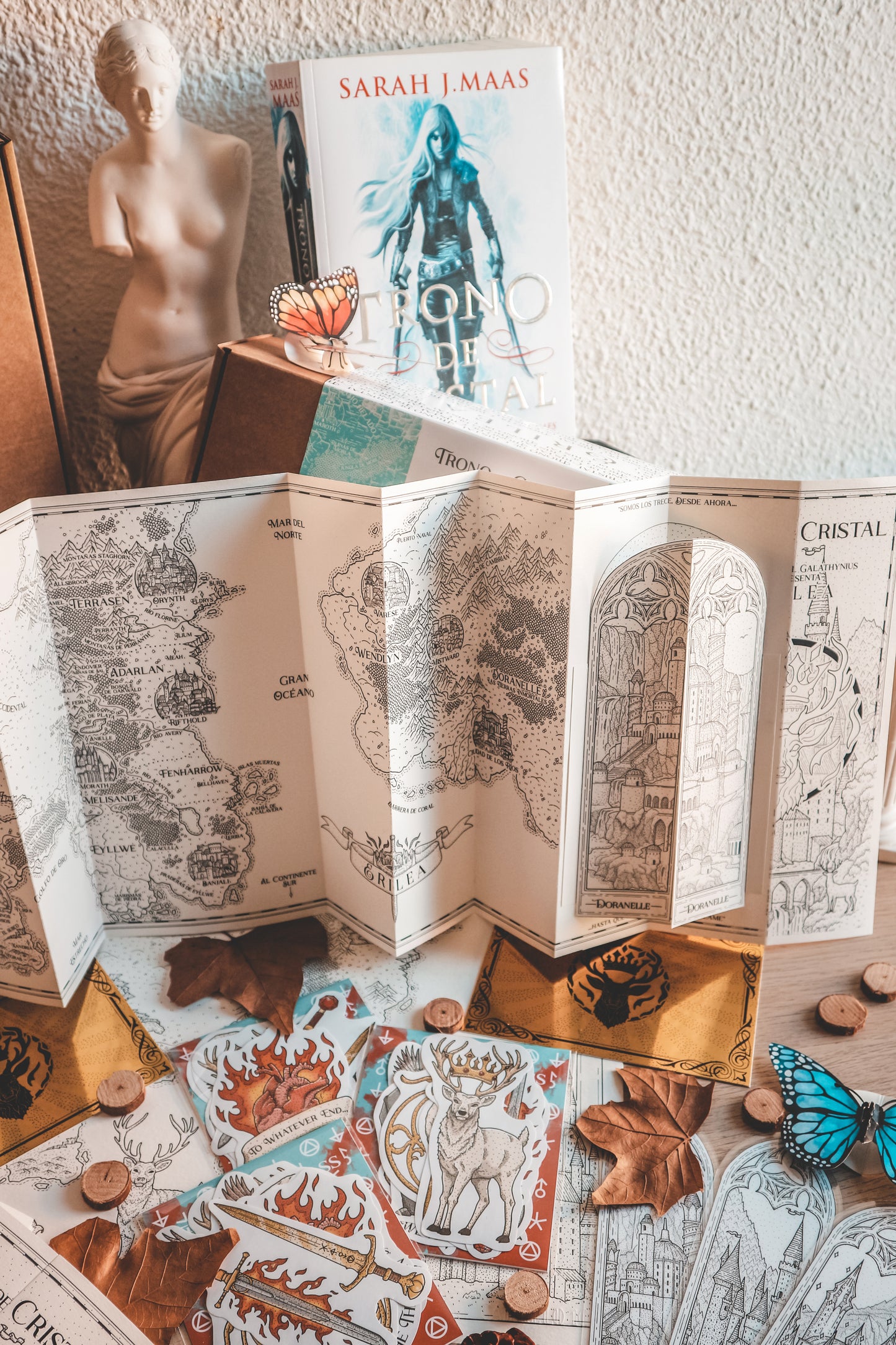🎪CARAVAL🎪 - ILLUSTRATED CARAVAL BOX