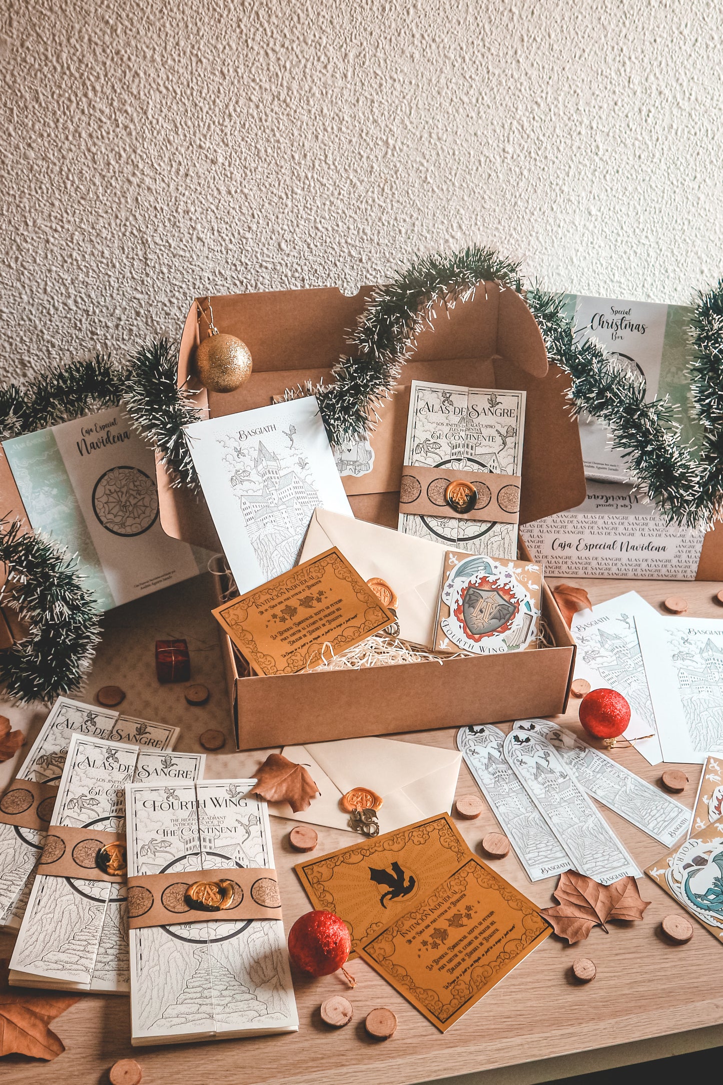 ACOTAR - SPECIAL CHRISTMAS BOX